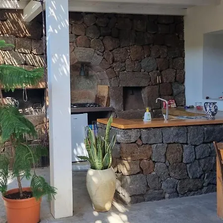 Scauribasso14 4* Scauri (Sicily)