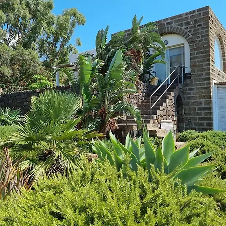 מלון דירות Scauribasso14 4*