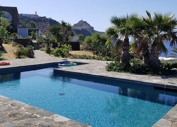 Scauribasso14 4* Scauri (Sicily)